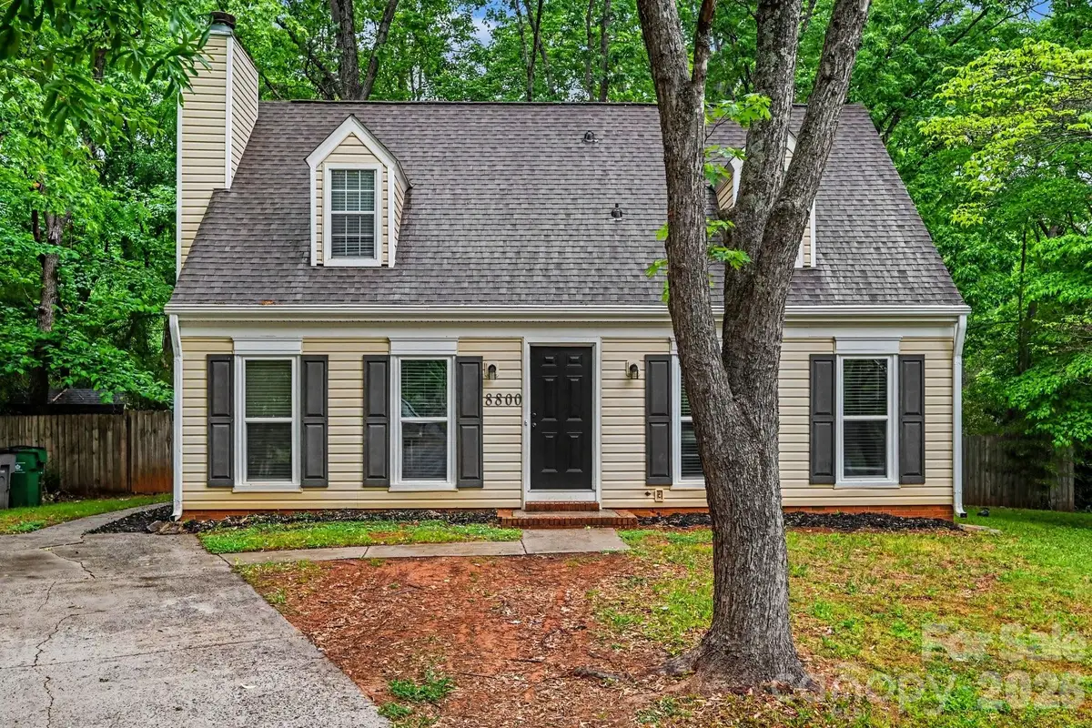 8800 Royal Scot Lane, Charlotte, NC 28227 - #1