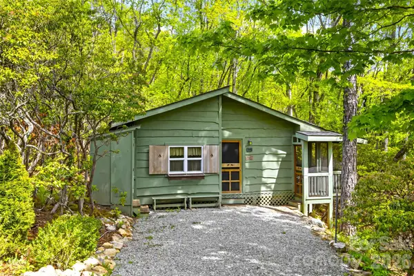548 Bear Cub Drive #25, Spruce Pine, NC 28777