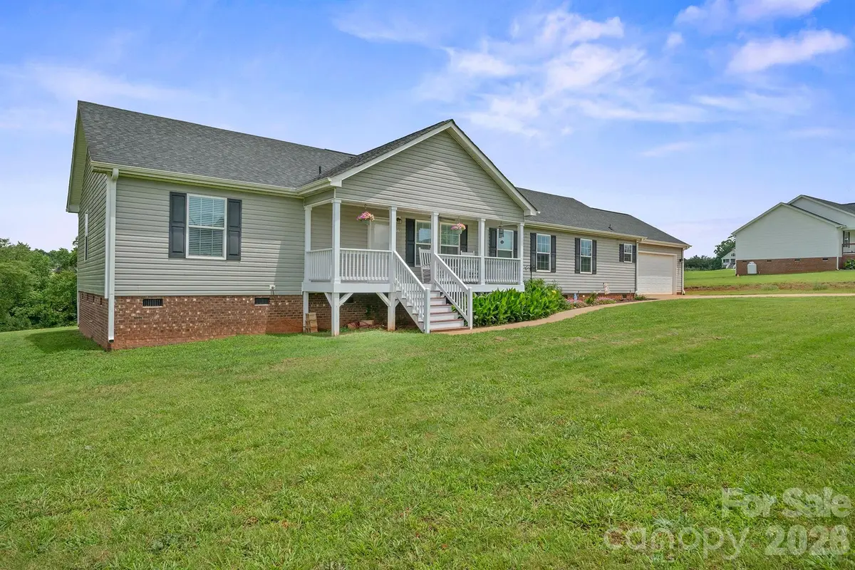 308 Laurel Ridge Drive, Lincolnton, NC 28092 - #1