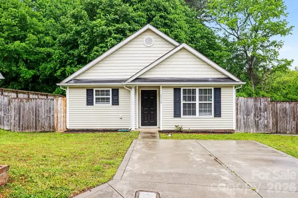 2116 Lauren Elizabeth Court, Charlotte, NC 28214