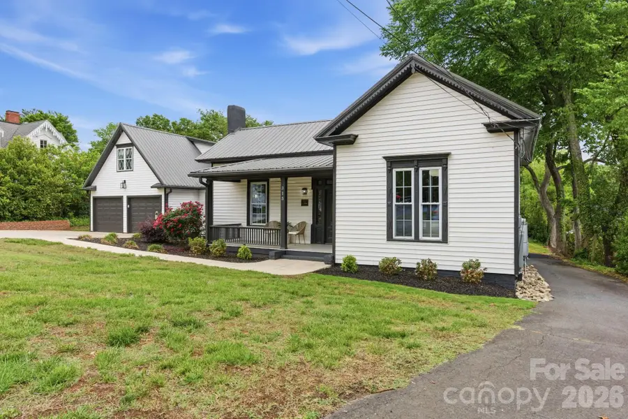 315 S Main Street, Davidson, NC 28036 - #2