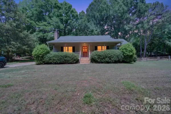7615 Alexander Road, Charlotte, NC 28270
