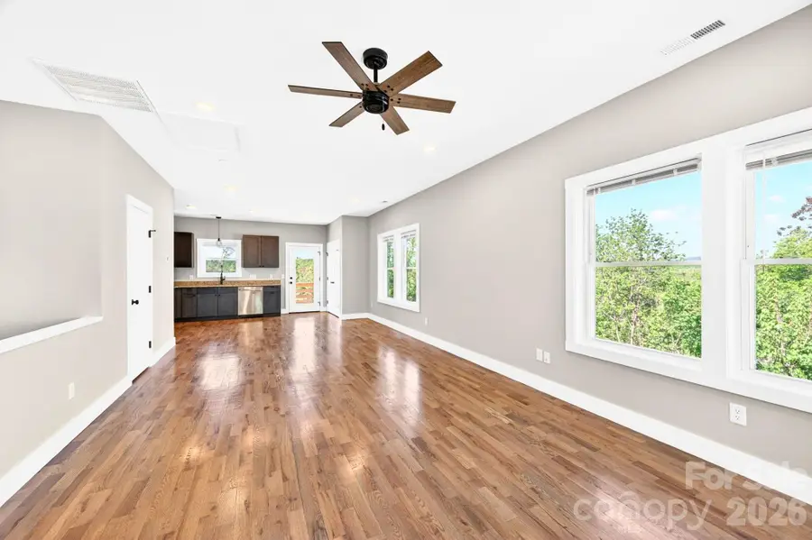 30 and 32 View Street, Asheville, NC 28804 - #3