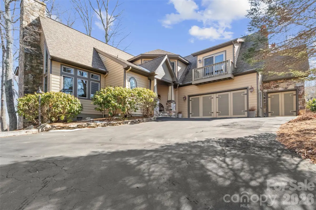 456 Spring House Drive, Burnsville, NC 28714 - #1