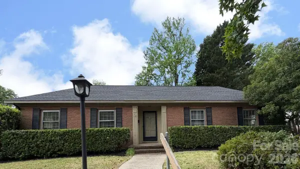 7516 Watercrest Road, Charlotte, NC 28210