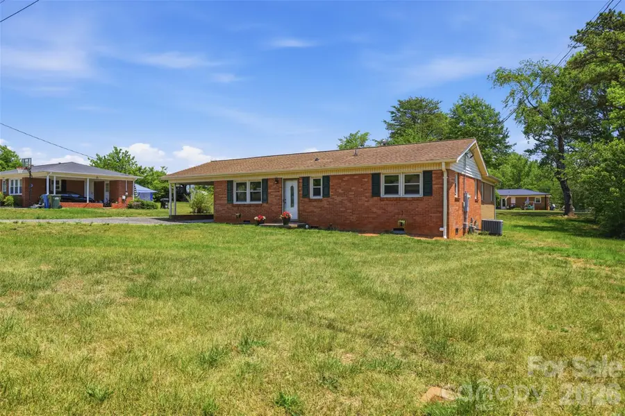 1910 26th Street Ne, Hickory, NC 28601 - #3