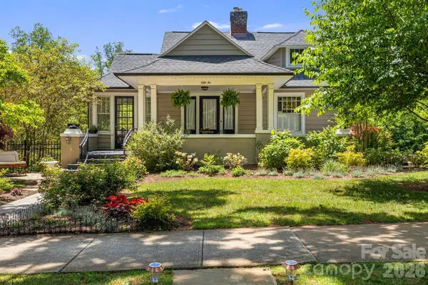 52 Edwin Place, Asheville, NC 28801