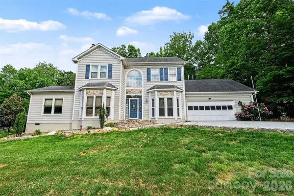 5010 Ardenwoods Drive, Charlotte, NC 28215