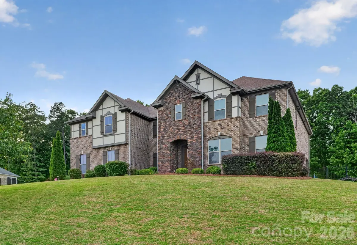 726 Lingfield Lane, Waxhaw, NC 28173 - #1