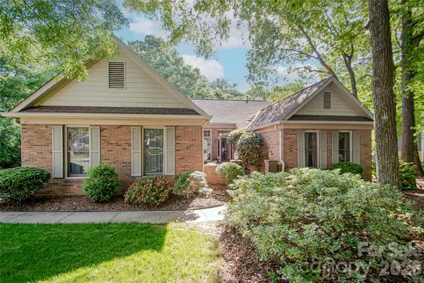 10801 Whitfield Ridge Drive, Charlotte, NC 28277