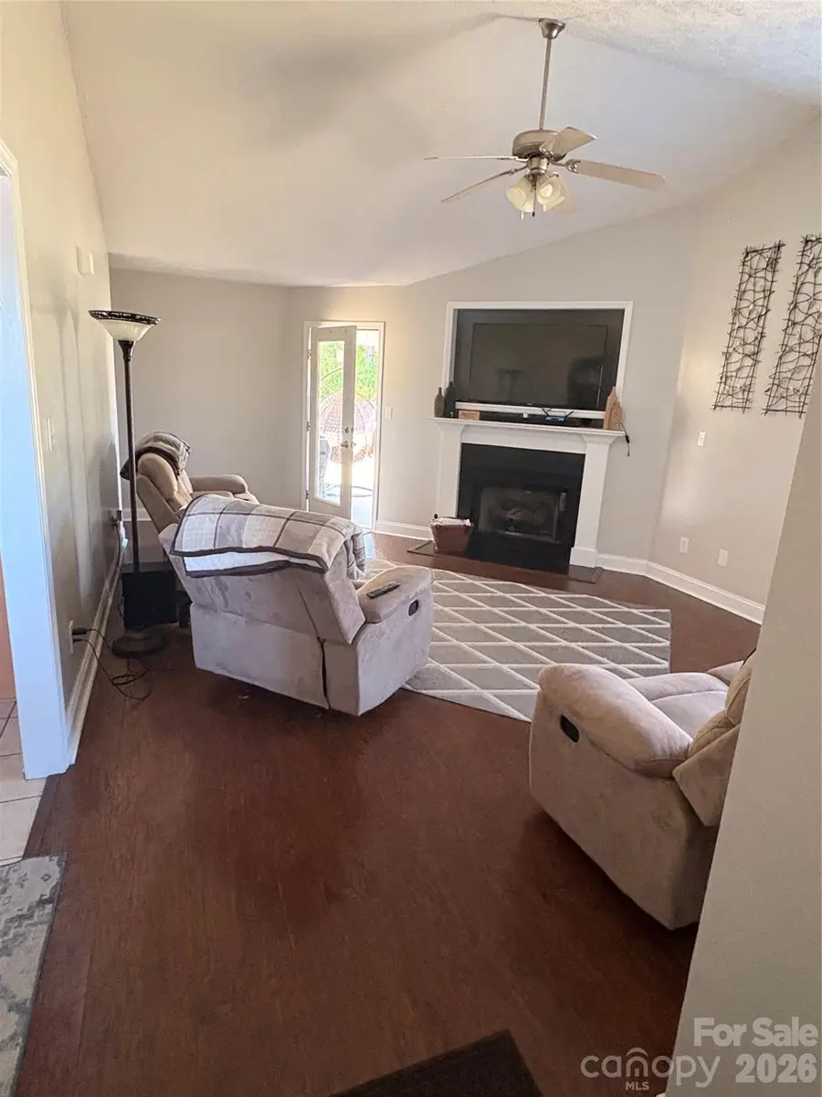 195 Moorea Drive, McLauchlin, NC 28376 - #2