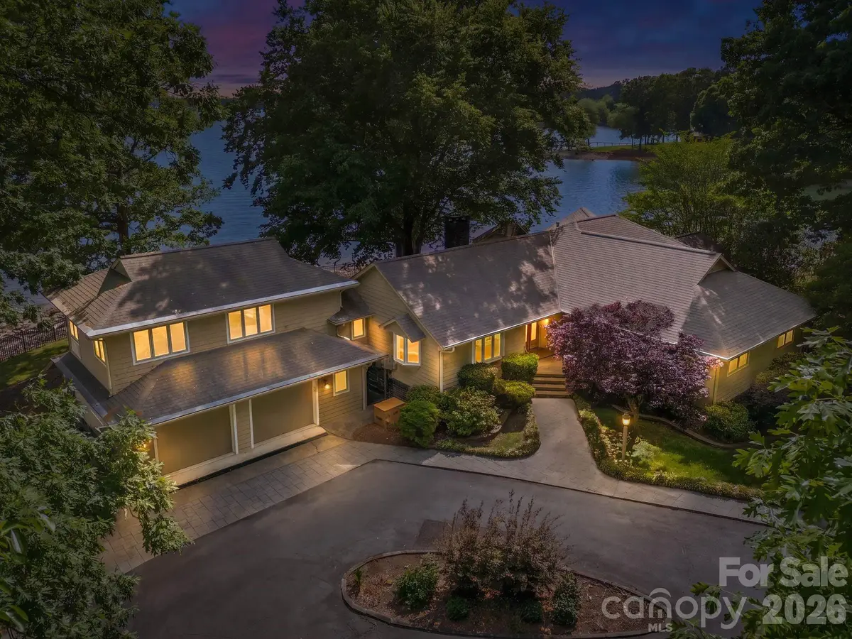3725 Kingfisher Lane, Terrell, NC 28682 - #1