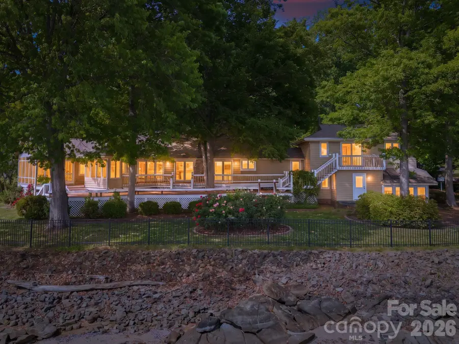 3725 Kingfisher Lane, Terrell, NC 28682 - #2