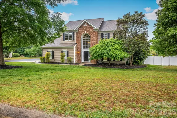 14738 Pomerol Lane, Pineville, NC 28134