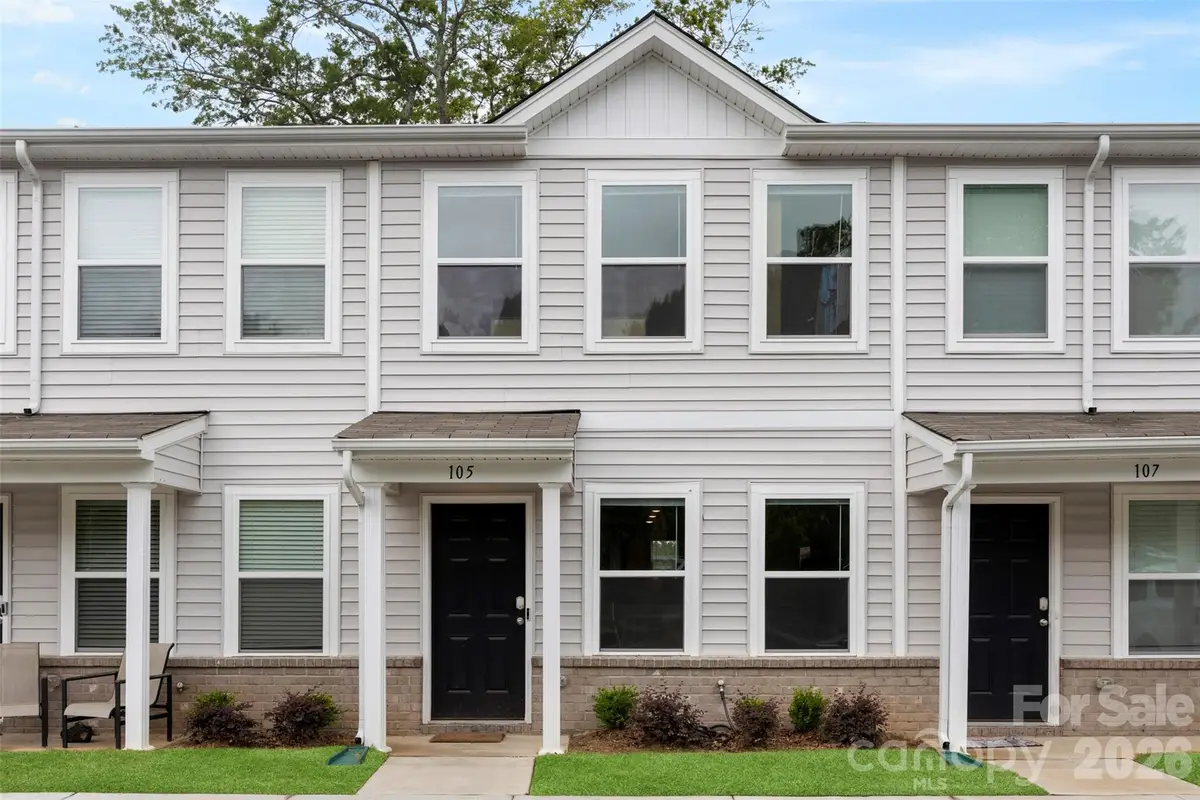 105 Villa Lane, Lincolnton, NC 28092 - #1