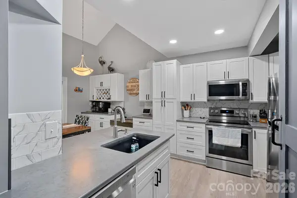 19905 Henderson Road #F, Cornelius, NC 28031