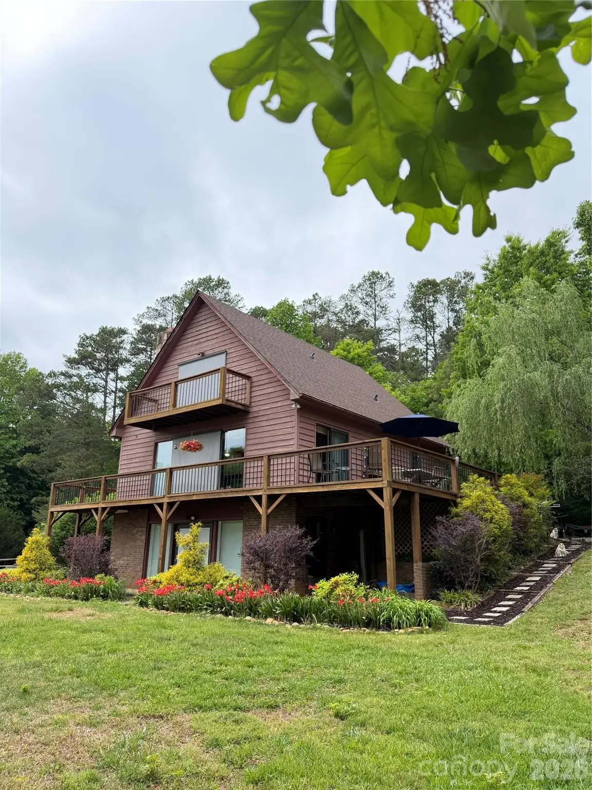 86 King Arthurs Court, Hickory, NC 28601 - #1