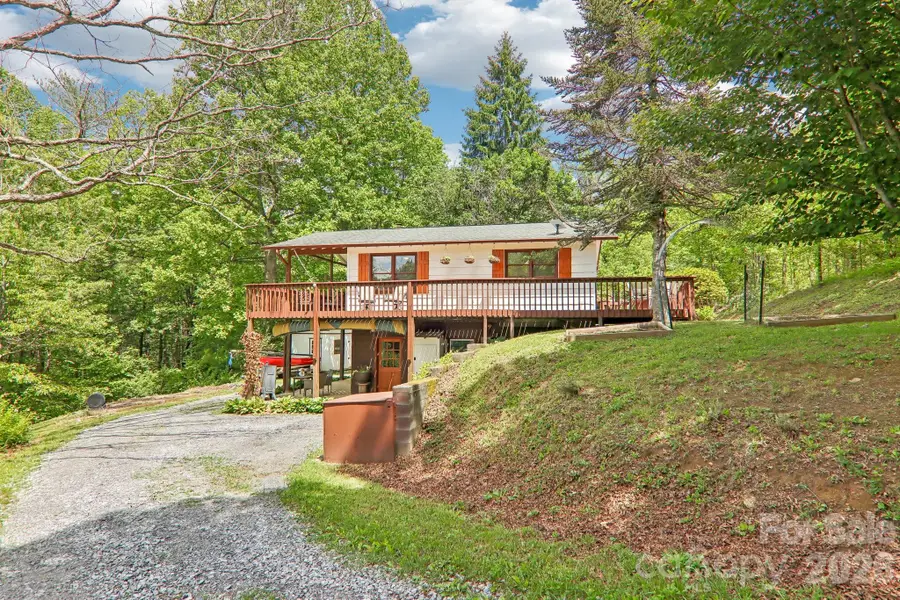 34 Lindsey Hill Lane, Zirconia, NC 28790 - #2