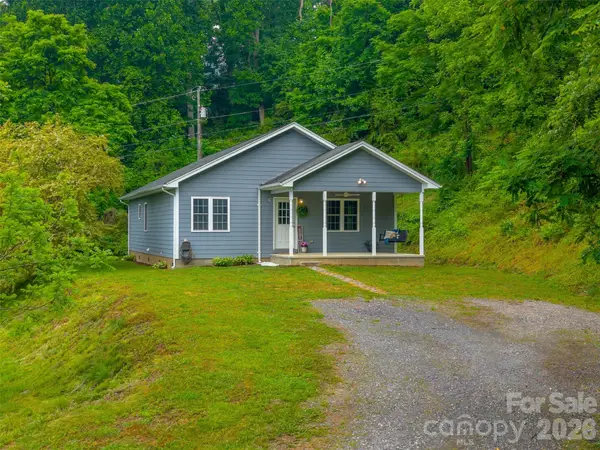 79 Harris Circle, Sylva, NC 28779