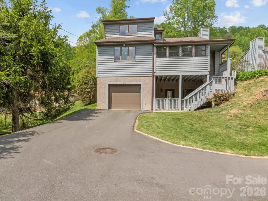 317 Robertson Street, Burnsville, NC 28714 - #3
