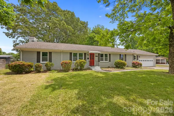 2713 Kilborne Drive, Charlotte, NC 28205