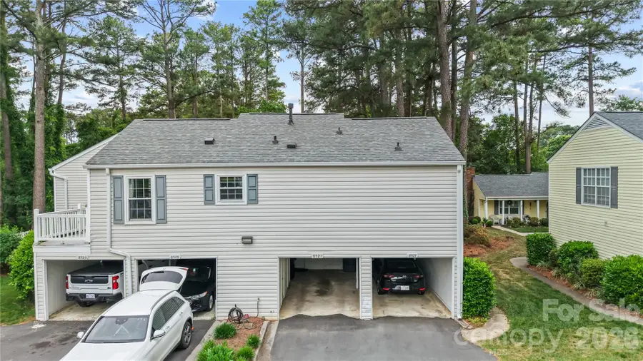 8521 Castle Pine Court, Charlotte, NC 28226 - #3
