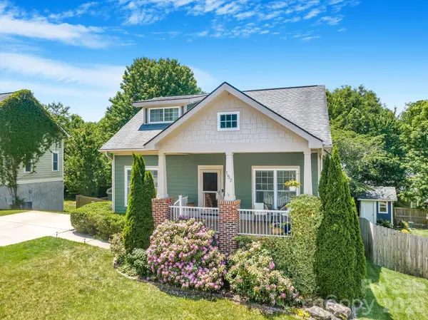 157 Estelle Park Drive, Asheville, NC 28806