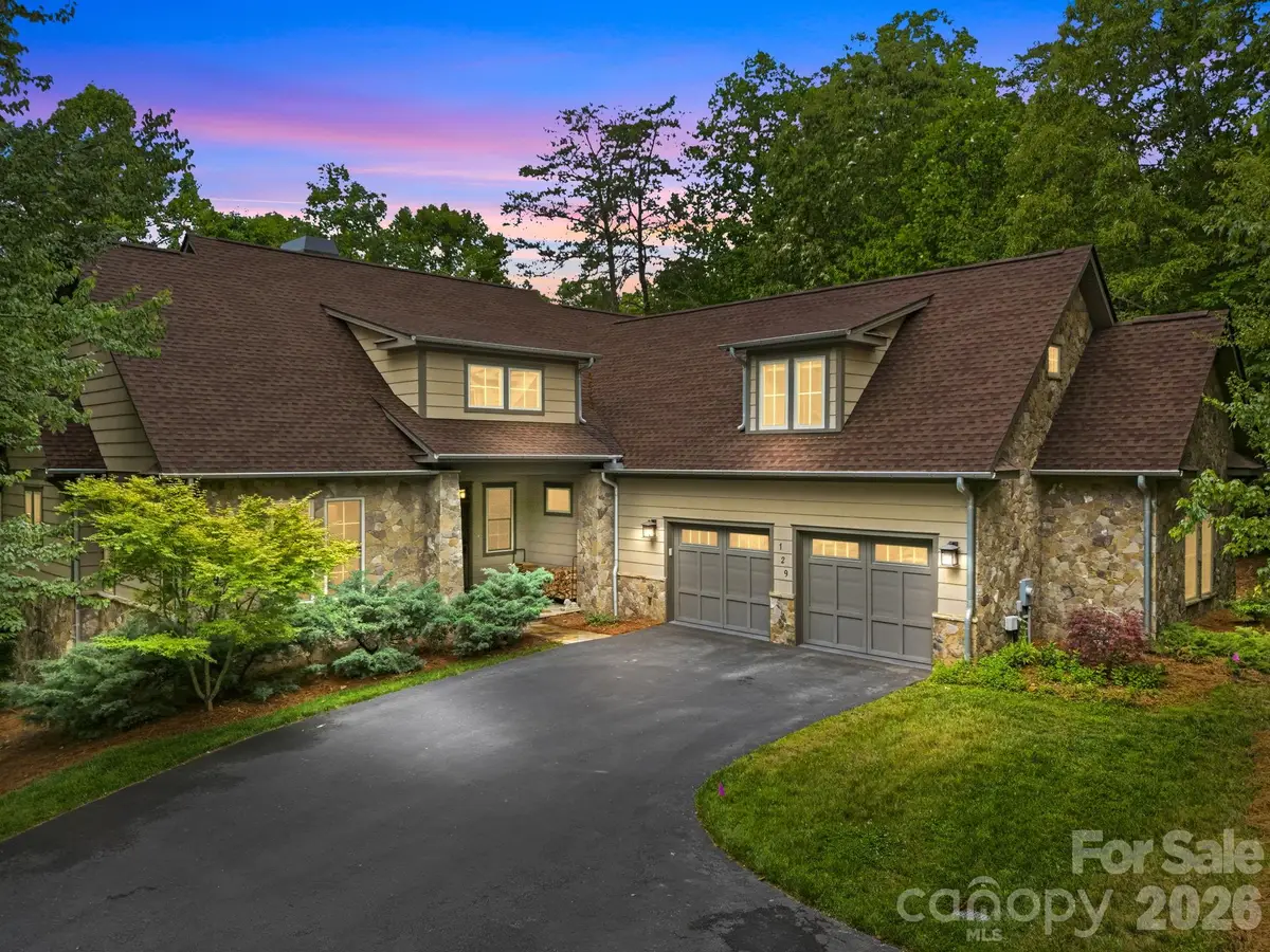 129 Orvis Stone Circle, Biltmore Lake, NC 28715 - #1