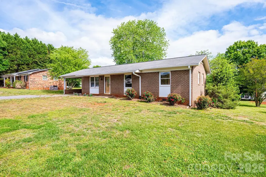 3886 Clay Street, Claremont, NC 28610 - #3
