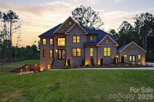 8508 Max Meadows Drive, Charlotte, NC 28227