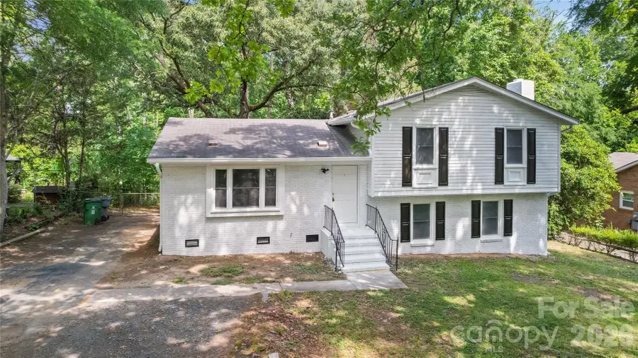 6126 Eagle Peak Drive, Charlotte, NC 28214 - #2