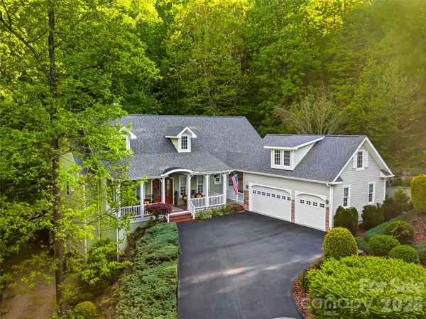 329 Kenmure Drive, Flat Rock, NC 28731
