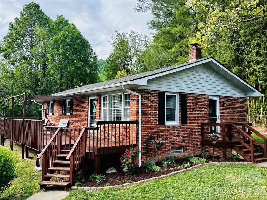 1664 Old Us 25 Highway, Zirconia, NC 28790 - #2