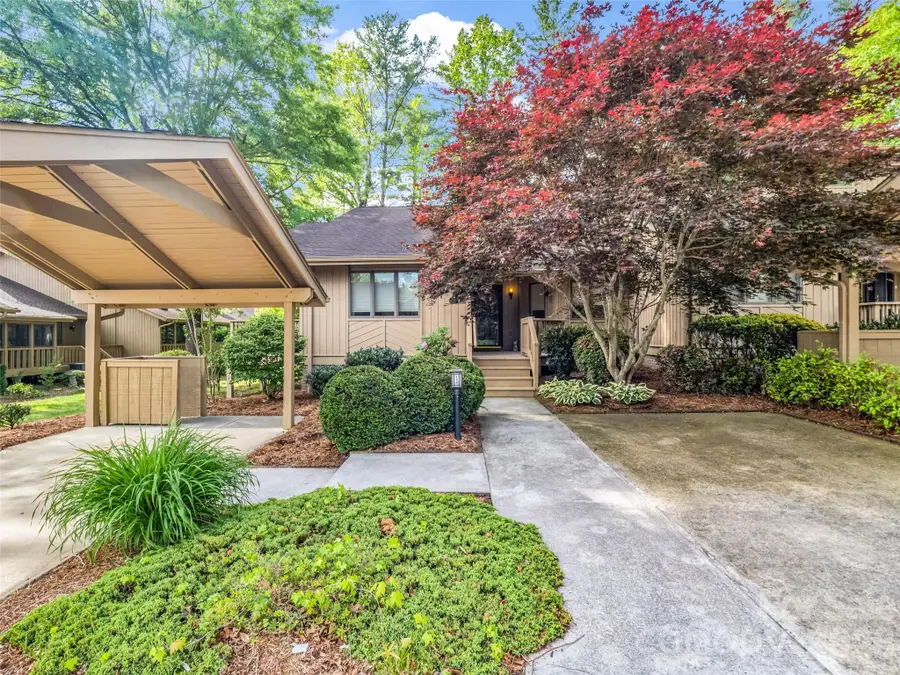 102 White Oak Drive, Hendersonville, NC 28791 - #2
