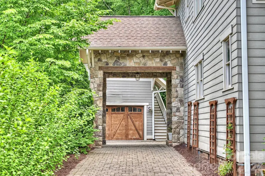 4507 Givens Way, Charlotte, NC 28209 - #3