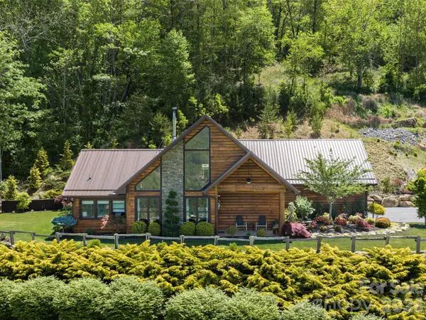 201 Flowering Ridge, Canton, NC 28716