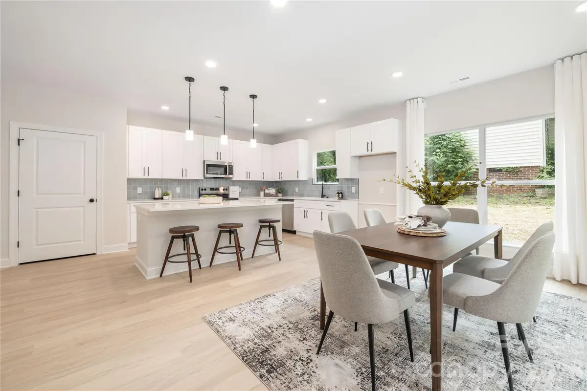 9218 Pinenoll Lane, Charlotte, NC 28215 - #1