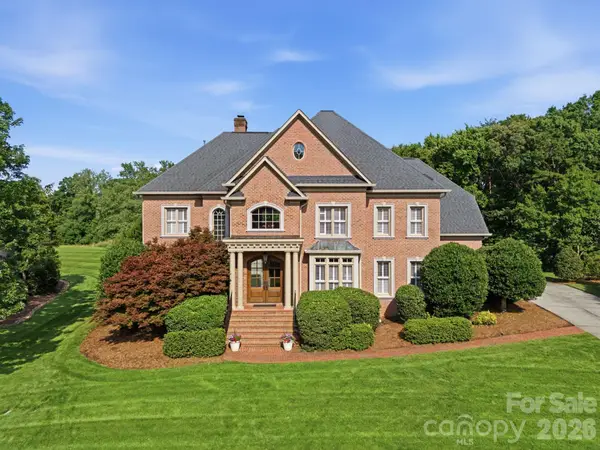 7101 Seton House Lane, Charlotte, NC 28277