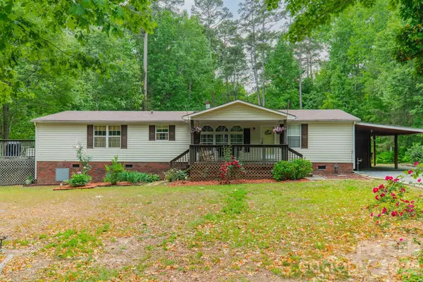 13753 Saint Thomas Drive, Stanfield, NC 28163