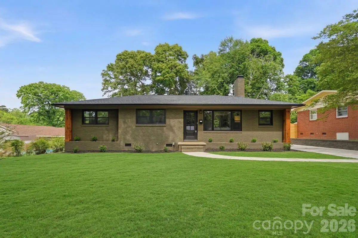 4017 Leeds Drive, Charlotte, NC 28205 - #1