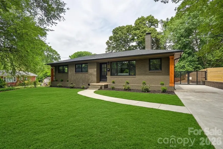 4017 Leeds Drive, Charlotte, NC 28205 - #2