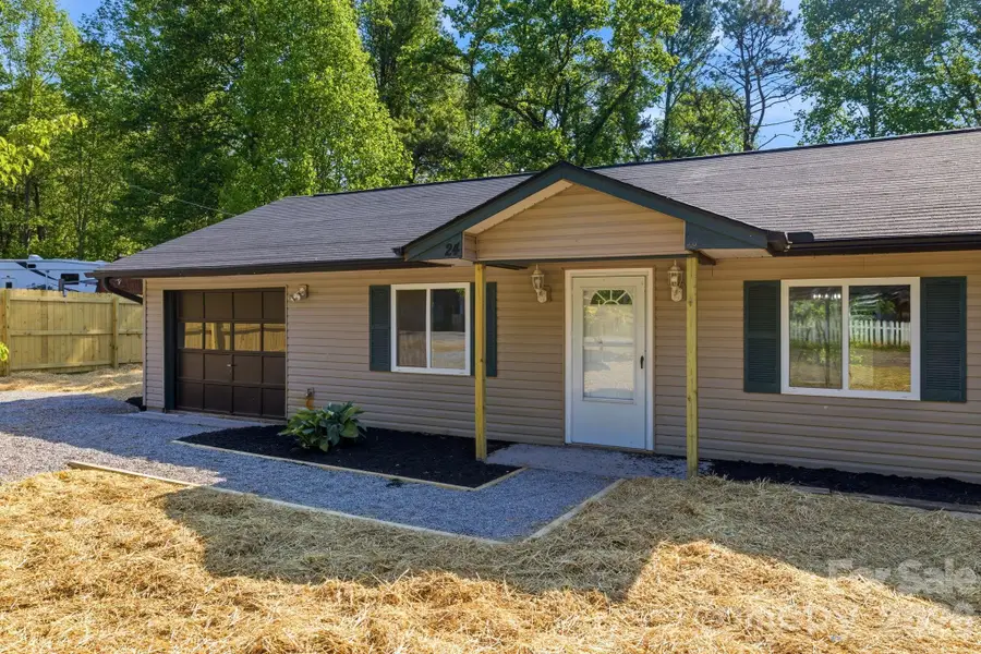 24 Sagefield Drive, Candler, NC 28715 - #3