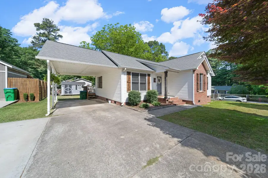 609 N 10th Street, Bessemer City, NC 28016 - #2