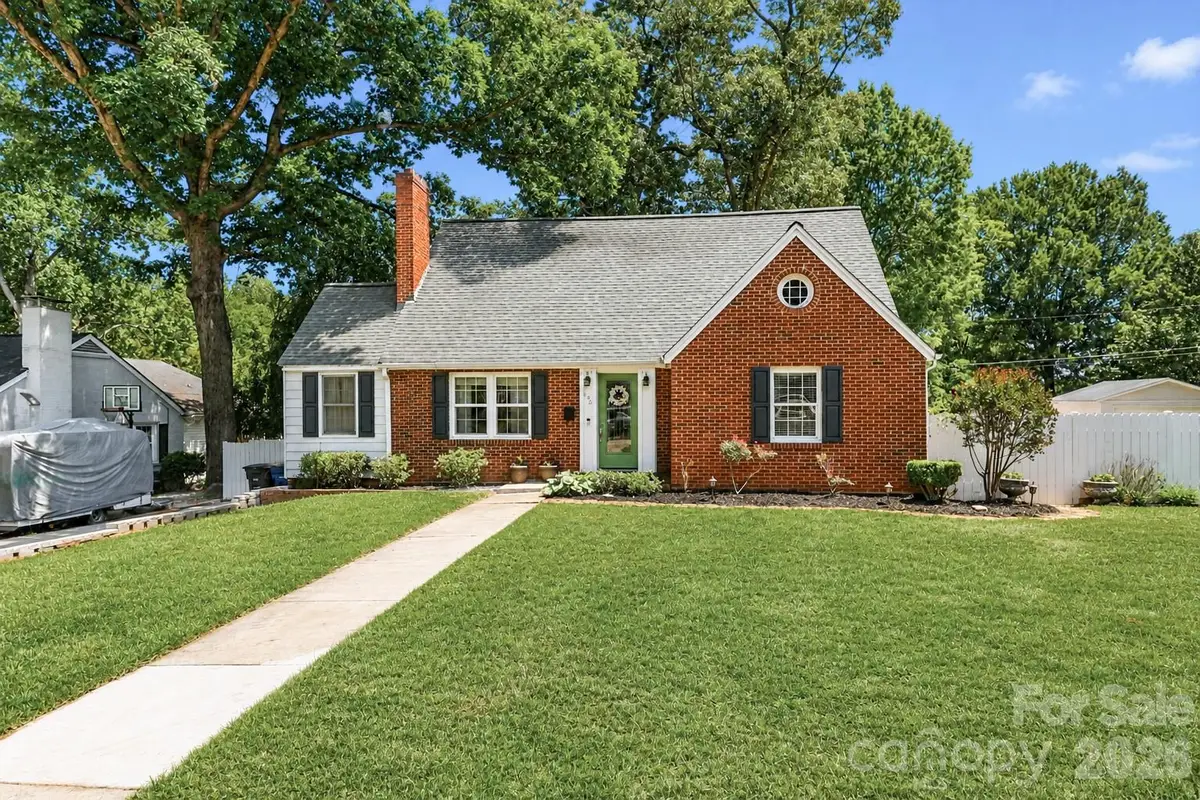 820 Woodland Road, Statesville, NC 28677 - #1