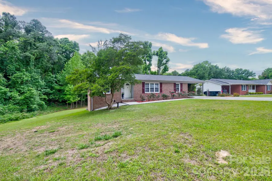 156 Blackmon Circle, Kershaw, SC 29067 - #3