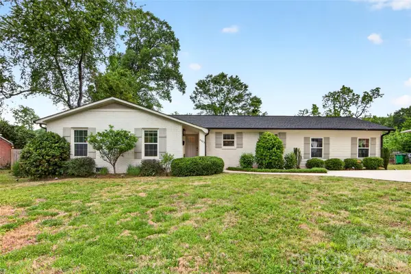 4023 Firethorne Road, Charlotte, NC 28205