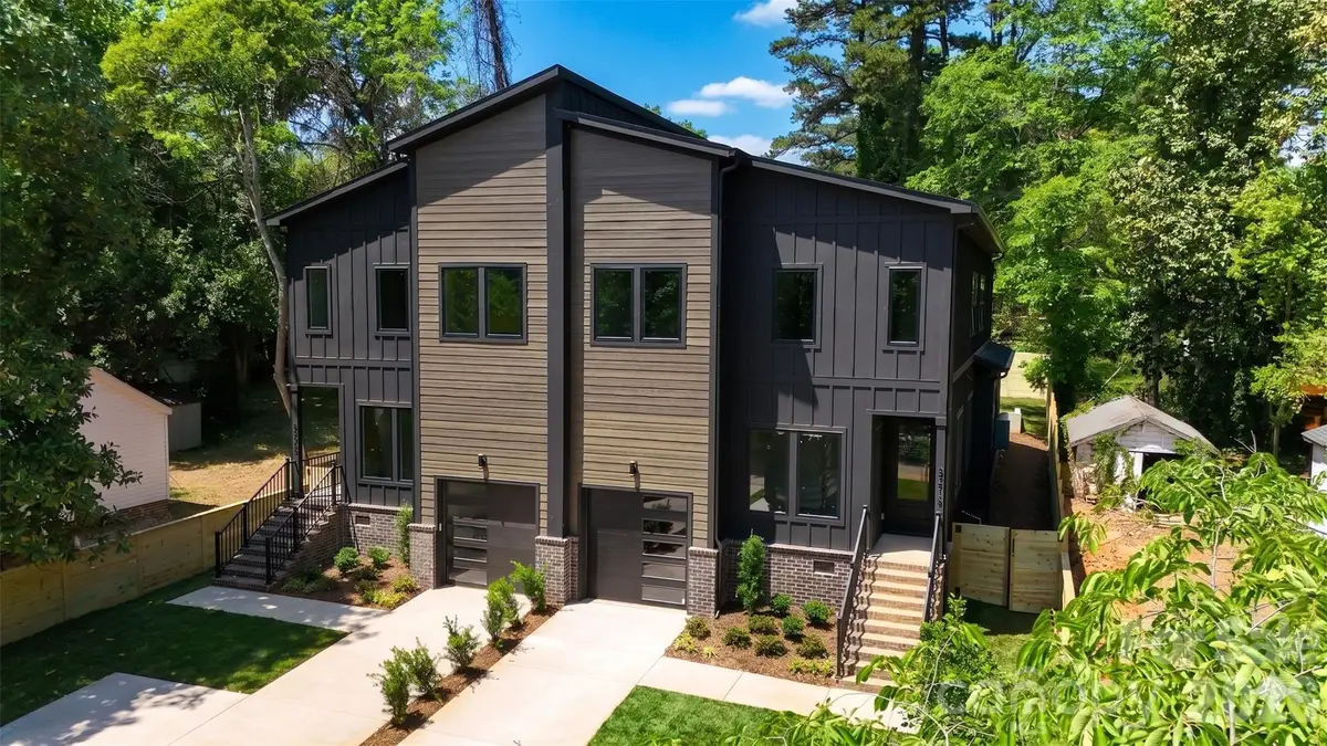 2616 Revolution Park Drive, Charlotte, NC 28208 - #1