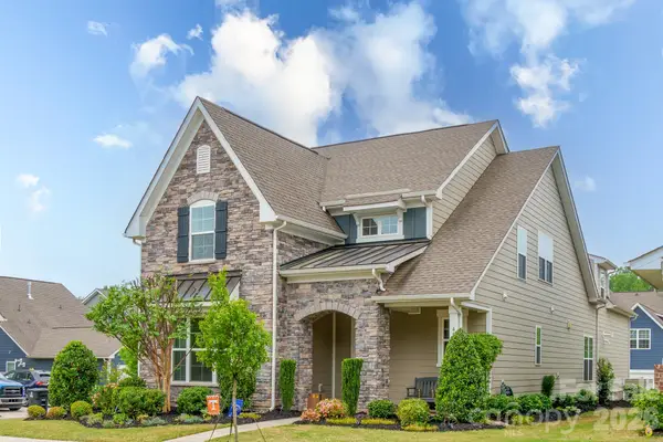 432 Hudson Place, Davidson, NC 28036