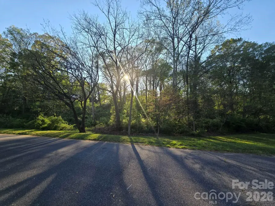 0 8th Avenue Nw, Newton, NC 28658 - #3