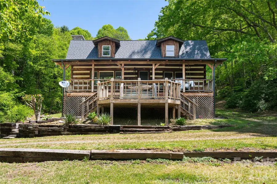 224 Seasons Drive, Clyde, NC 28721 - #2